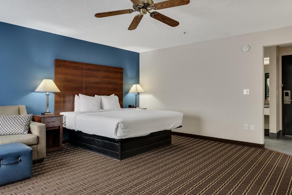 Baymont by Wyndham La Crosse/Onalaska - Studio-Suite Mit Kingsize-Bett – Nichtraucher