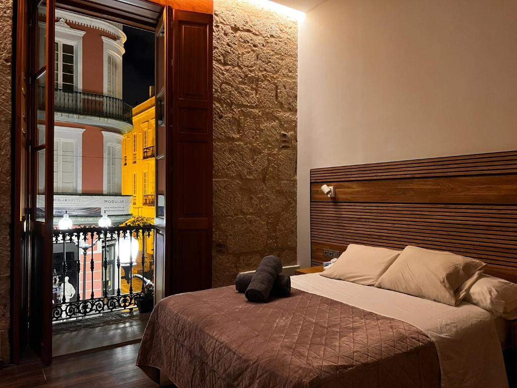Triana Rooms EH