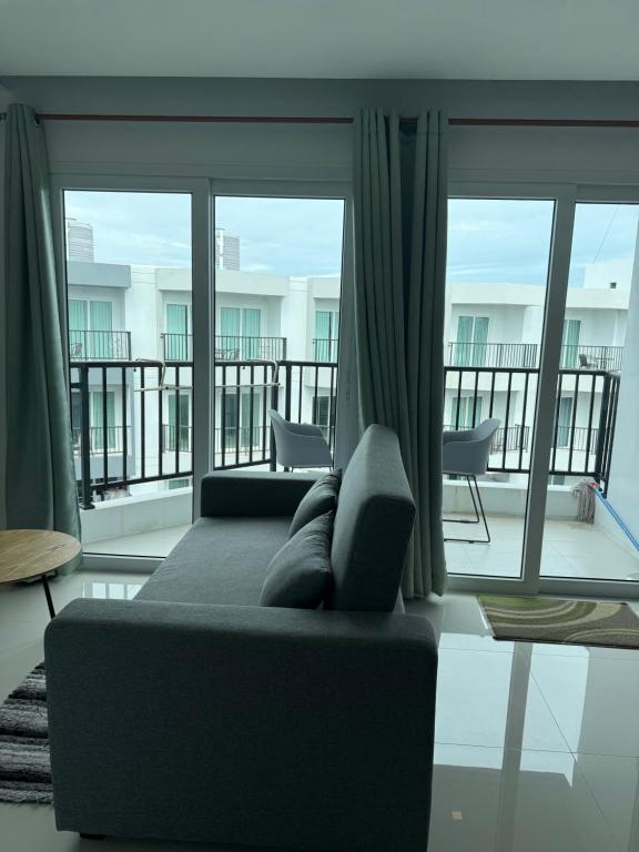 BEACH Condo Mae Phim - Tweepersoonskamer Met Uitzicht Op Het Zwembad