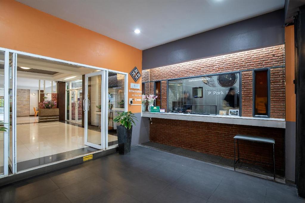 P-Park Suvarnabhumi - Resim 14