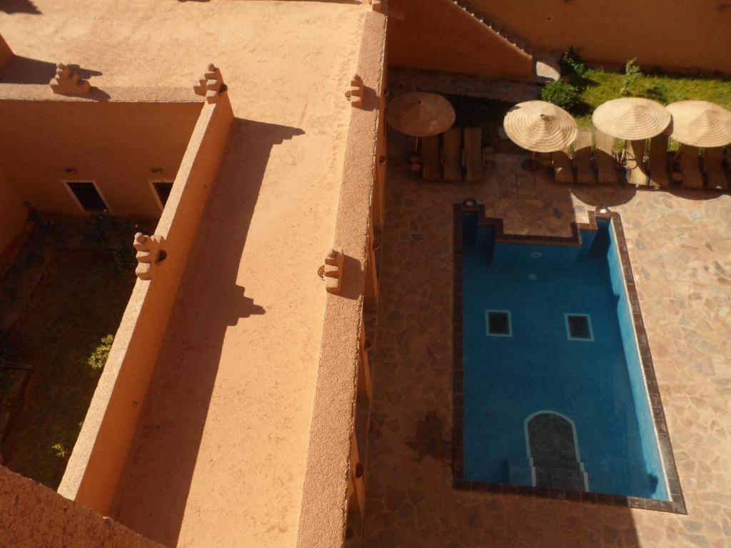 Bazén v ubytování Kasbah Imdoukal nebo v jeho okolí