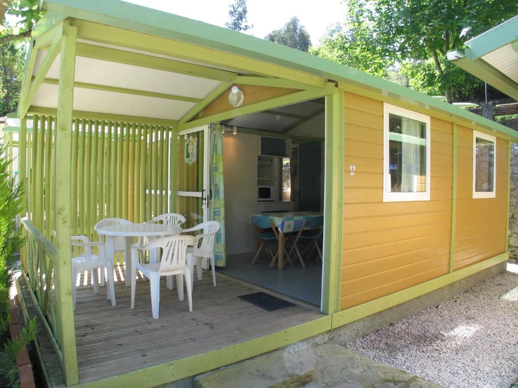 Booking.com: Camping Rio Purón , San Roque del Acebal, España ...