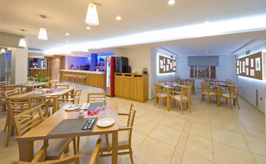 Bon Sol Prestige - AB Group, Playa den Bossa – Bijgewerkte ...