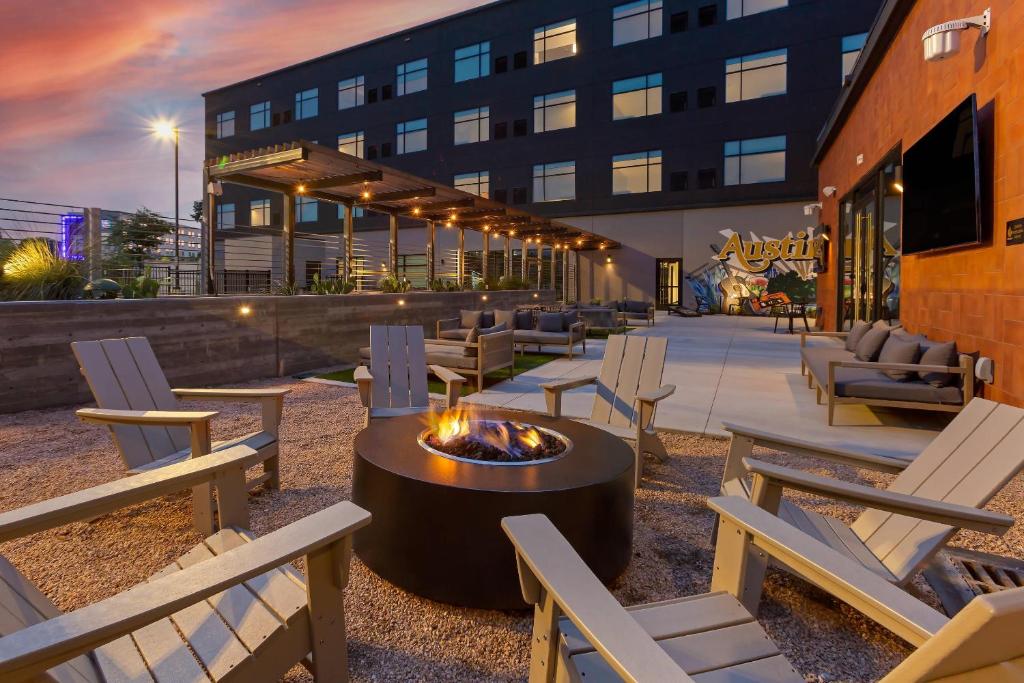 Cambria Hotel Austin Airport photo