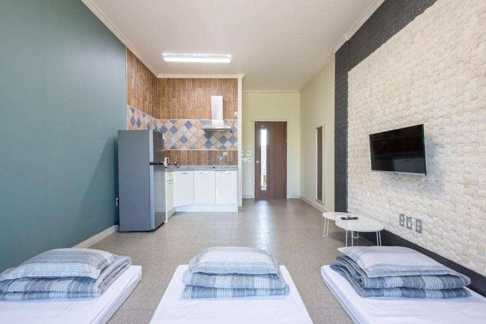 Santa Beach Pension - 