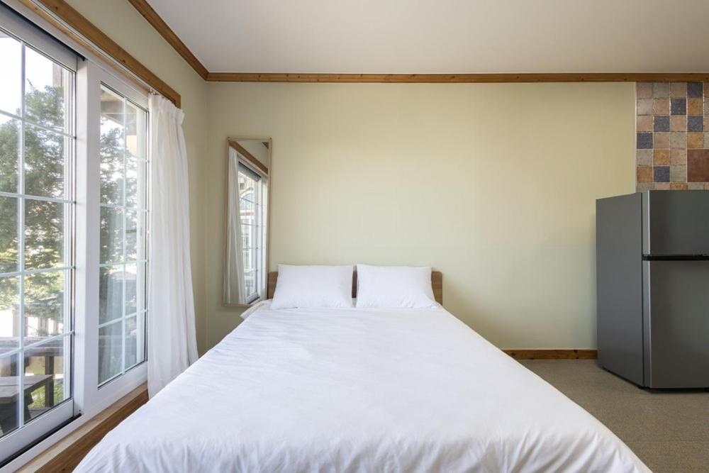 Santa Beach Pension - 