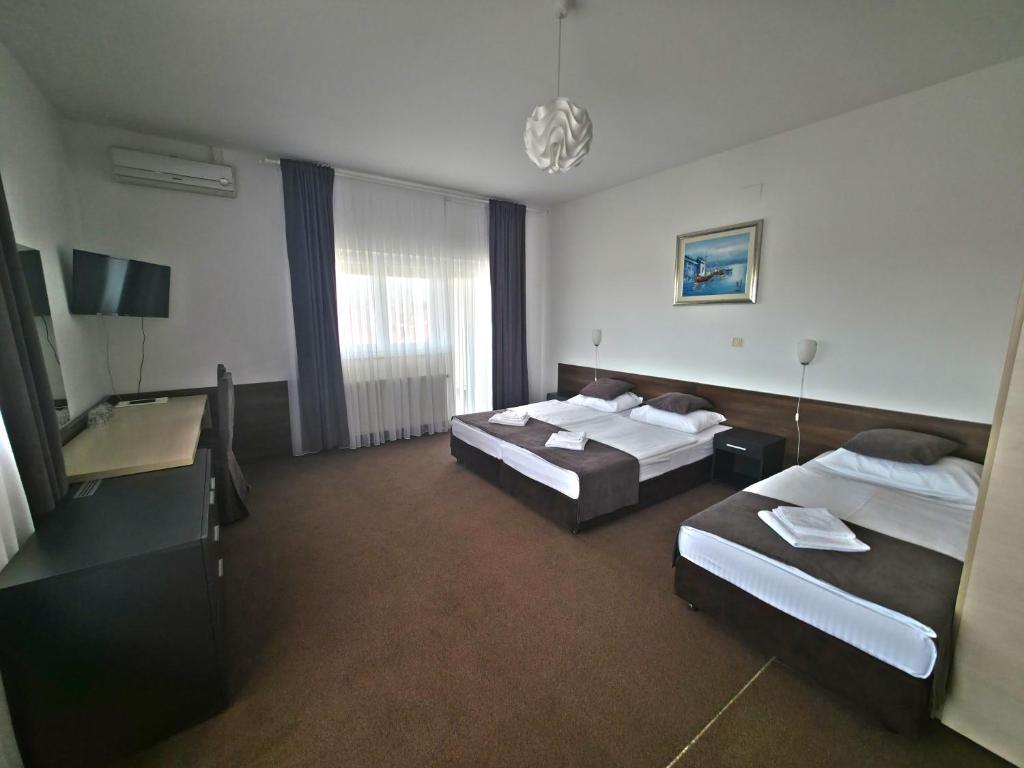 Rooms Laguna - Triple Room