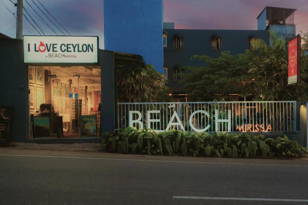 BeachMirissa Hotel - 15