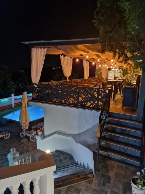 Garni Hotel Panorama Lux - Resim 7