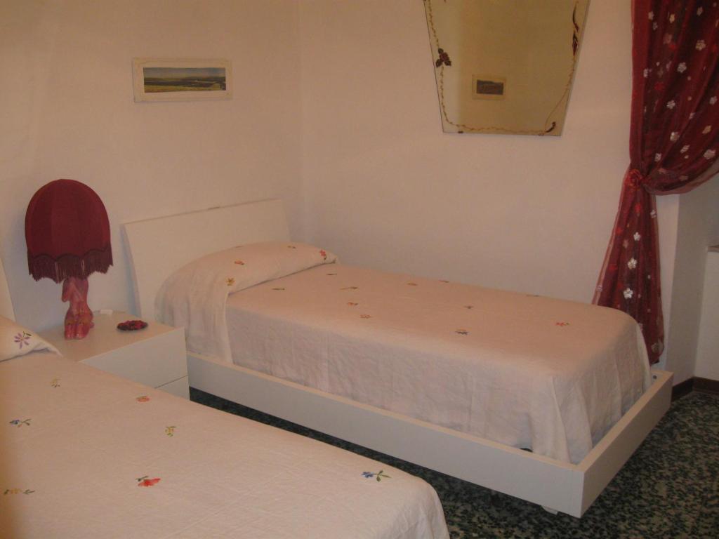 B&B Casa Delle Rose - Double Or Twin Room With Private Bathroom