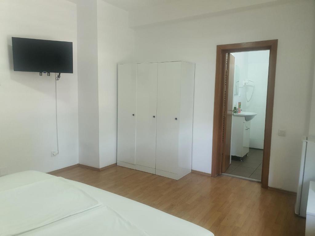 HOTEL Aksu GREEN GARDEN - Resim 3