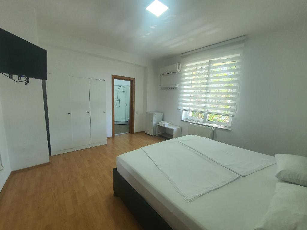 HOTEL Aksu GREEN GARDEN - Resim 2