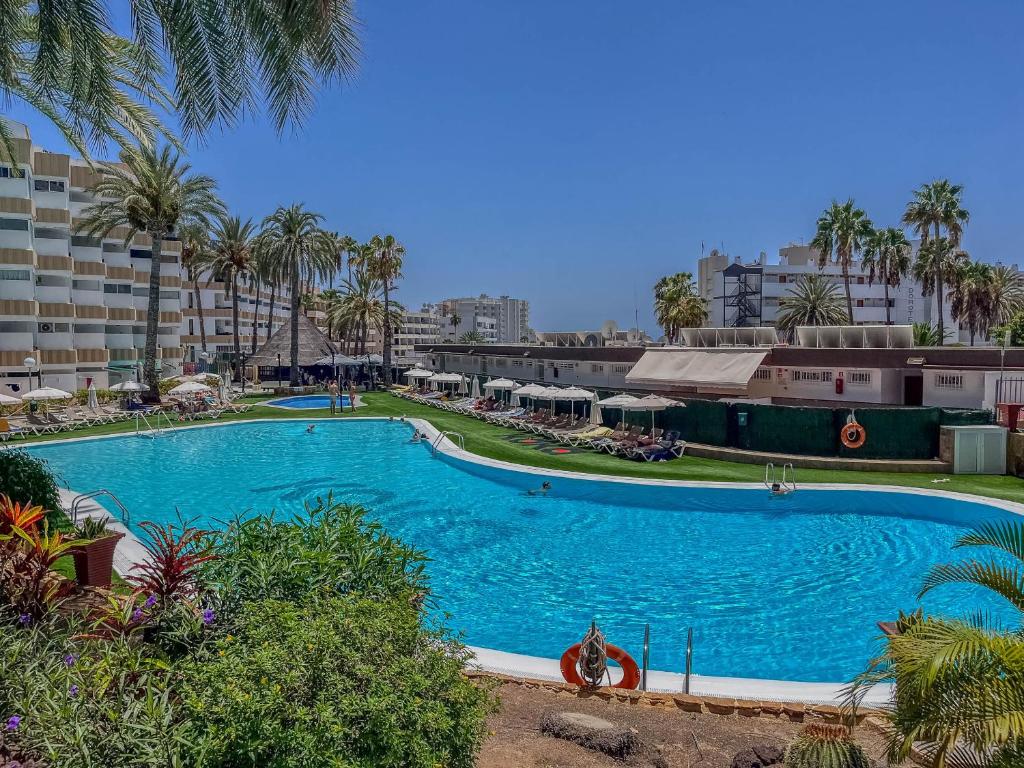 Koka Central Flat Playa Inglés-Pool & Views