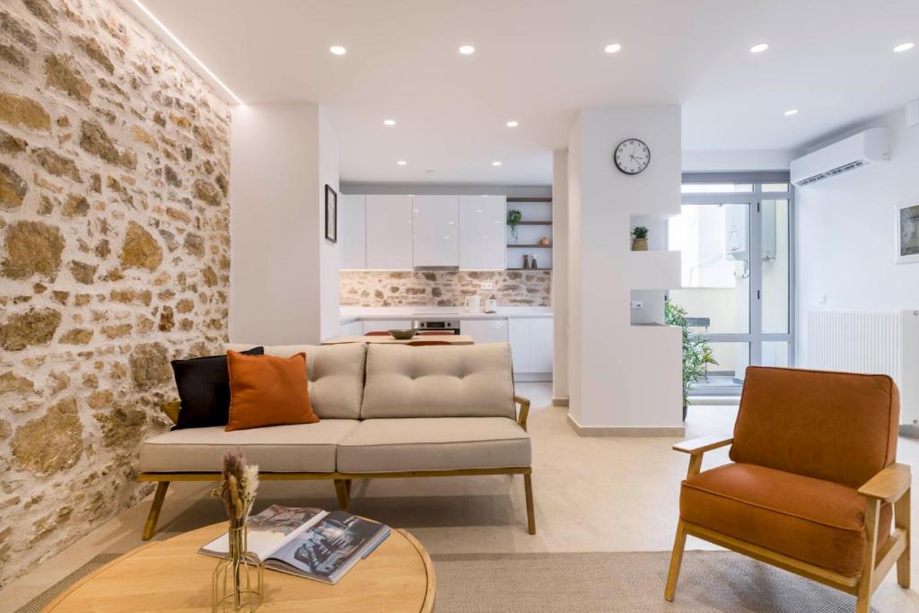 Psyrri Hideout - Chic 2BR Apartment by UPSTREET