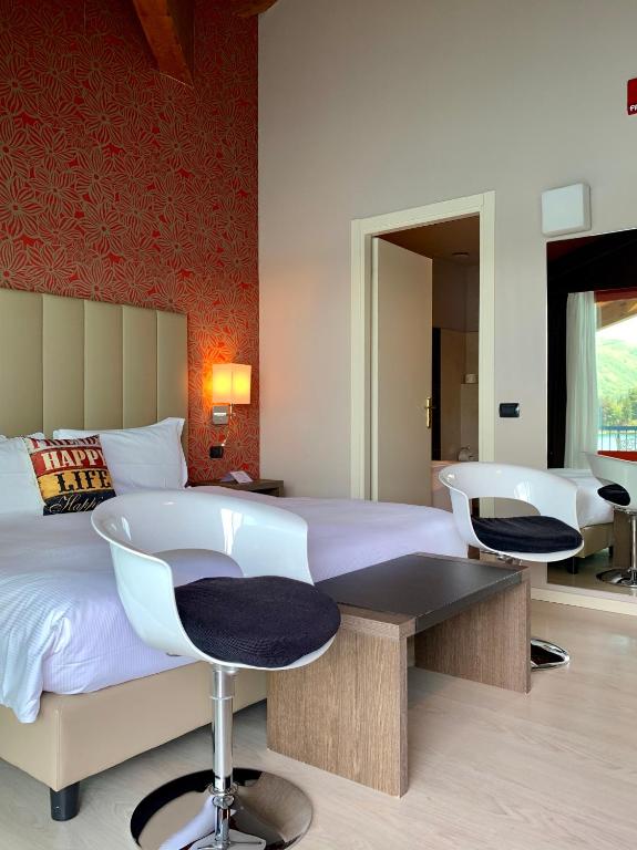 Hotel L'Approdo - King Room With Lake View