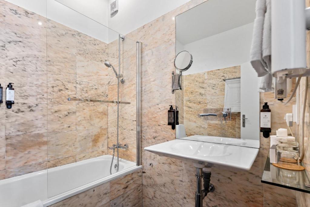 Quinta Colina by Shiadu - 9