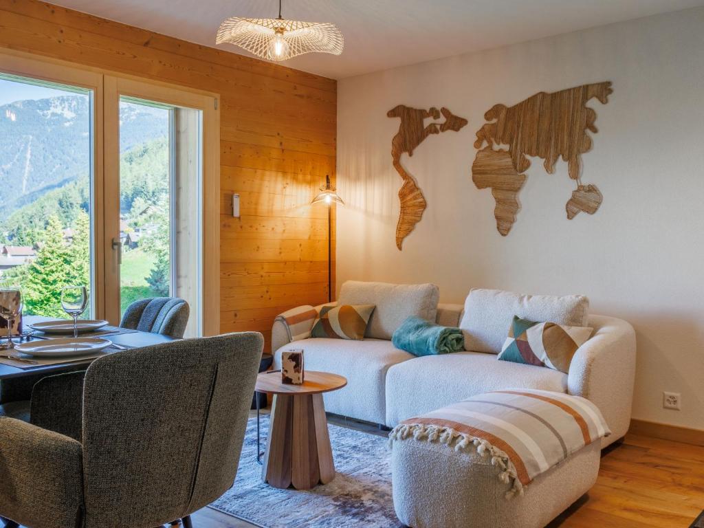 Χώρος καθιστικού στο Apartment Beauregard by Interhome