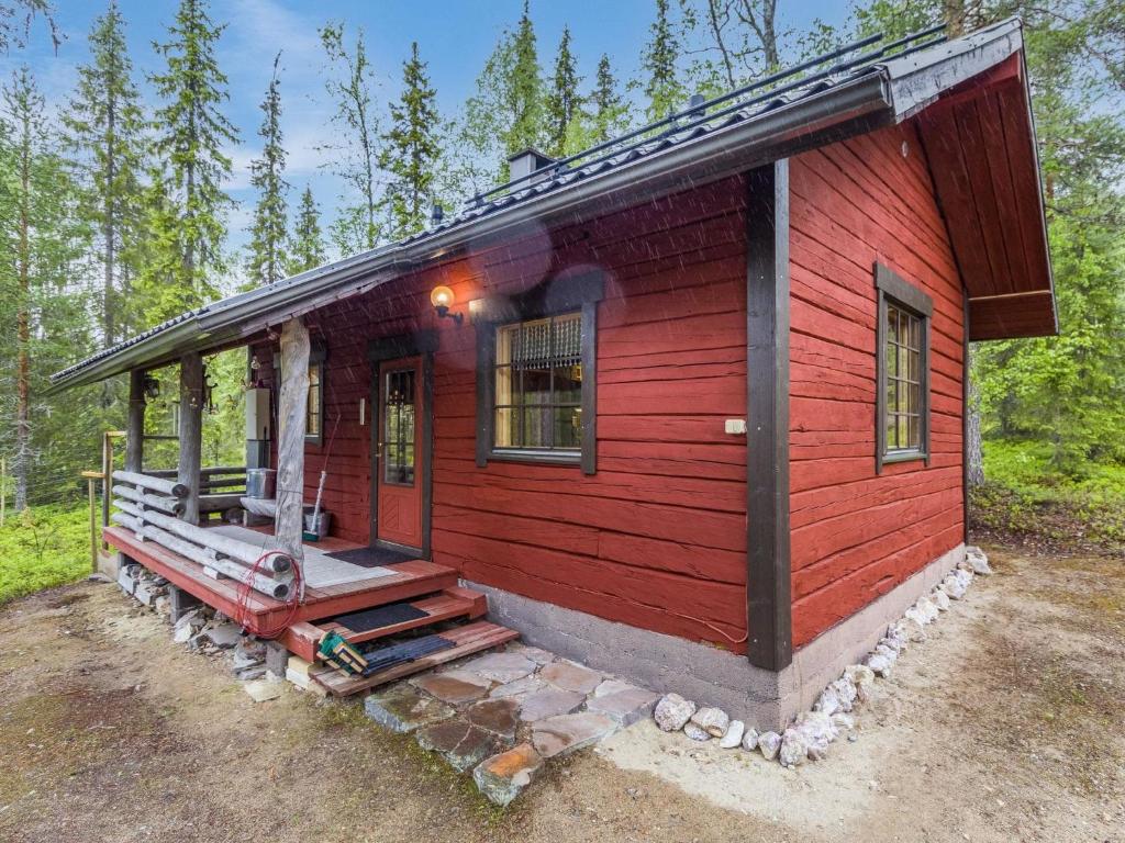 Το κτήριο όπου στεγάζεται  η παραθεριστική κατοικία