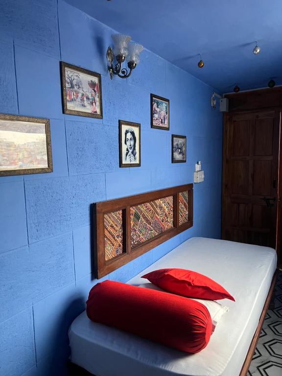 Juna Mahal Boutique Home Stay - 