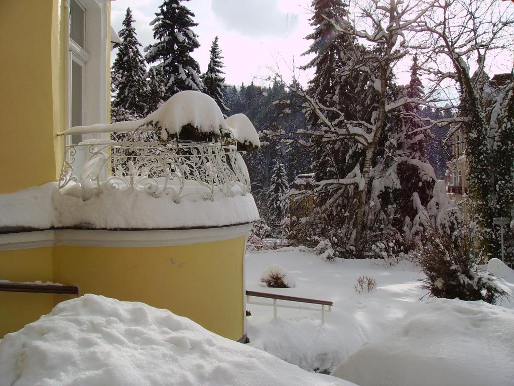Obiekt Villa Sonnenstrahl zimą