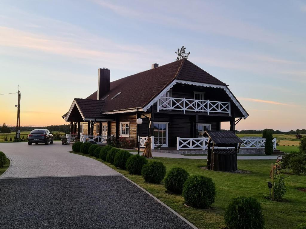 Budova, kde se vila nachází