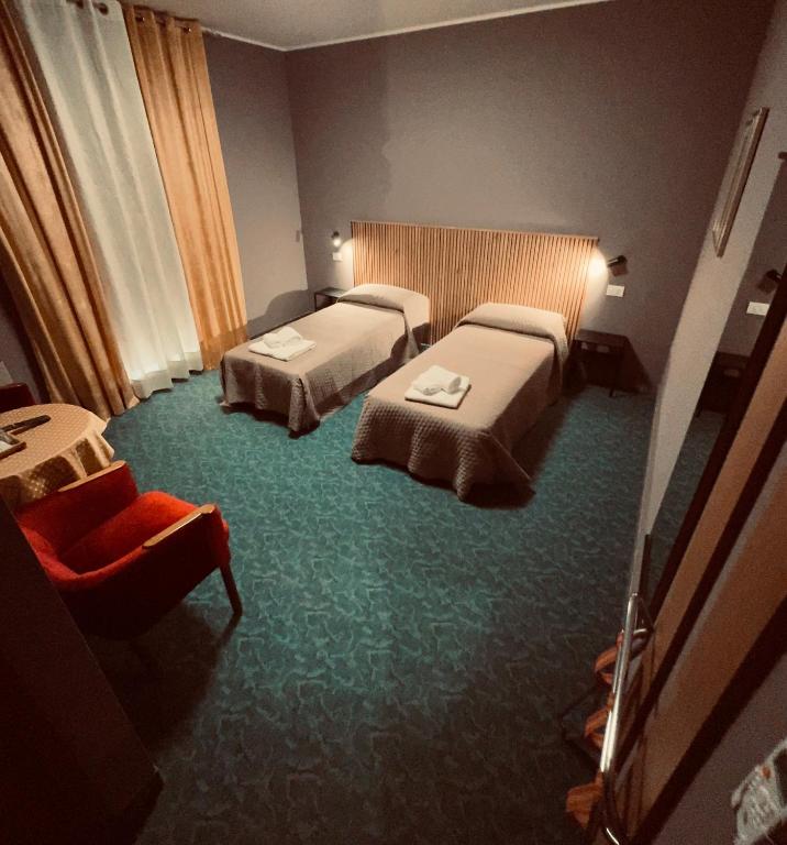 Hotel Rey's - 双床房