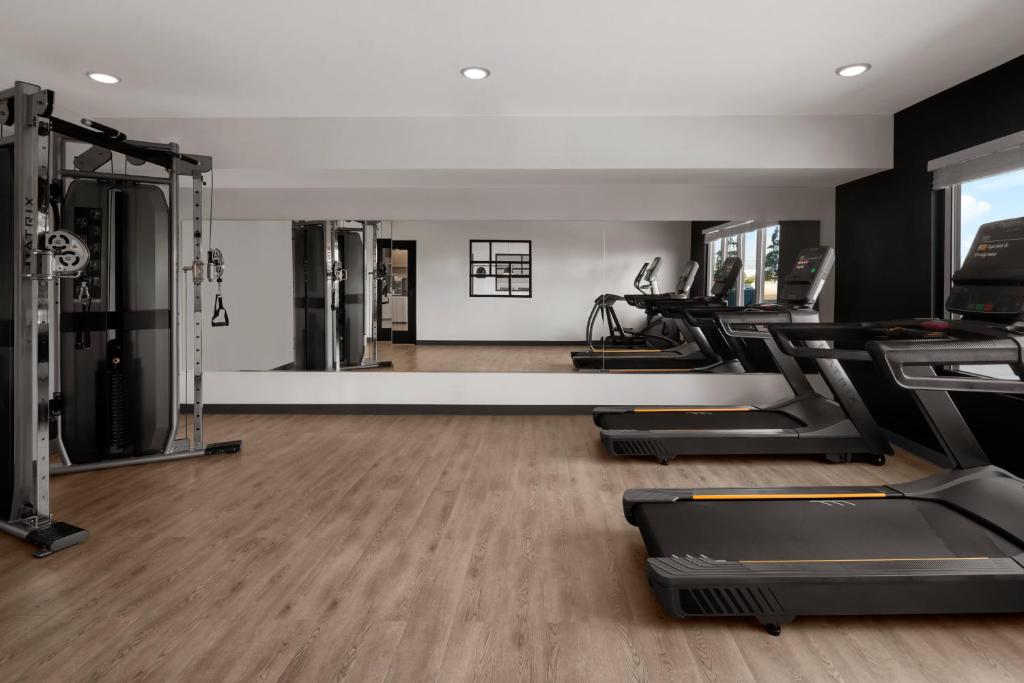 StudioRes by Marriott Fort Myers Airport photo