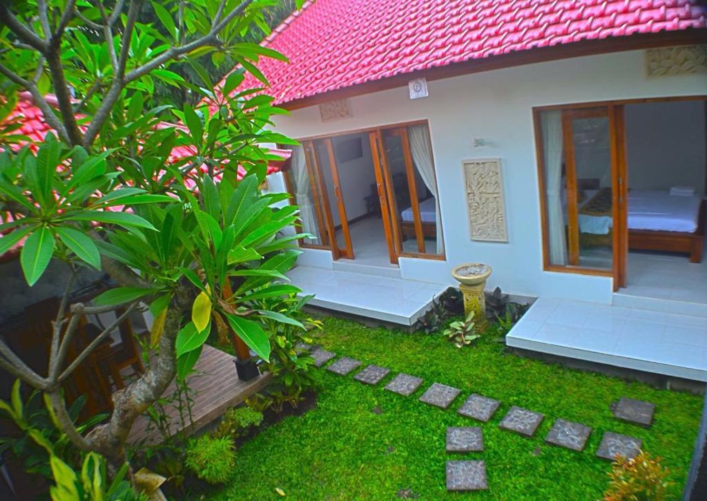 Zahrada ubytování Sugi House