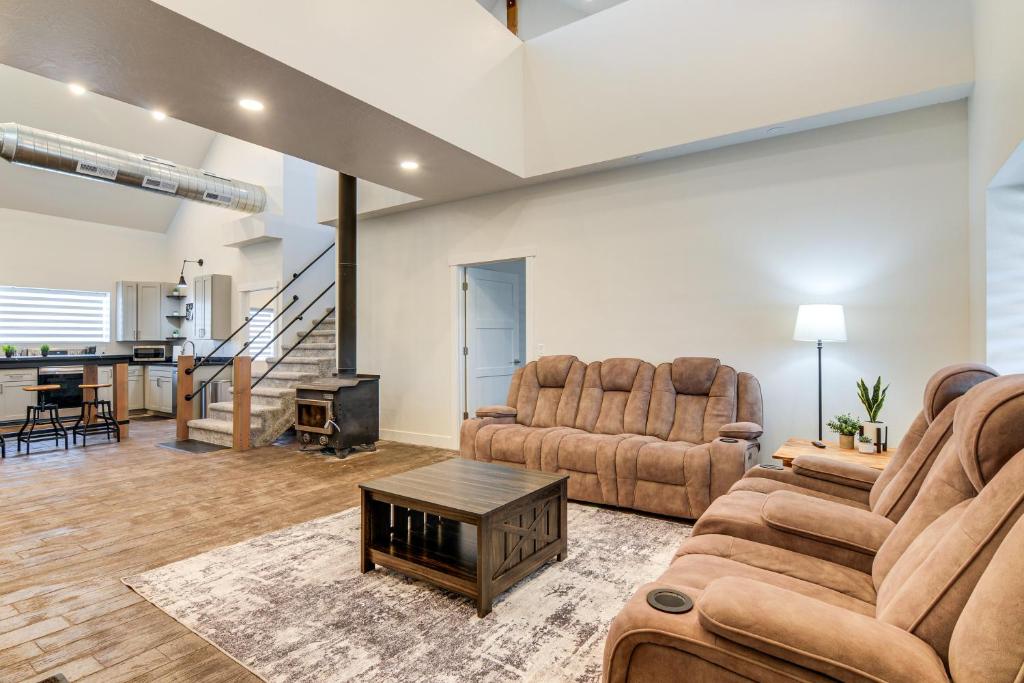 Un lugar para sentarse en Between Bryce Canyon and Zion Hikers Paradise!