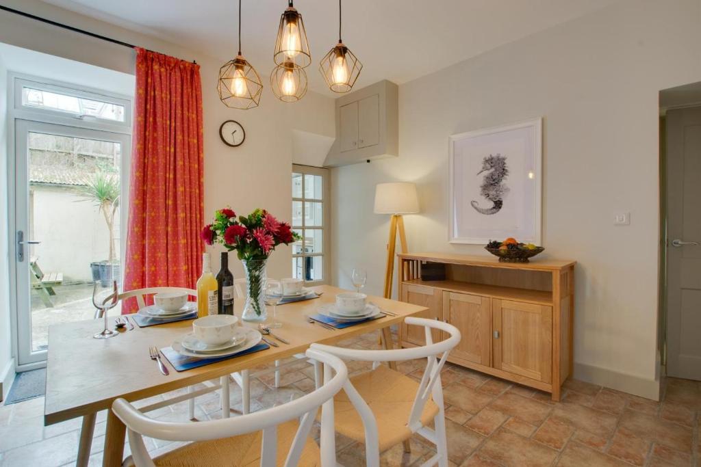 Φωτογραφία από το άλμπουμ του The Retreat σε Porthleven