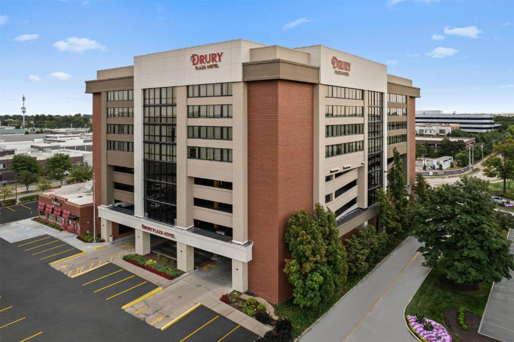 Drury Plaza Hotel St Louis Creve Coeur photo
