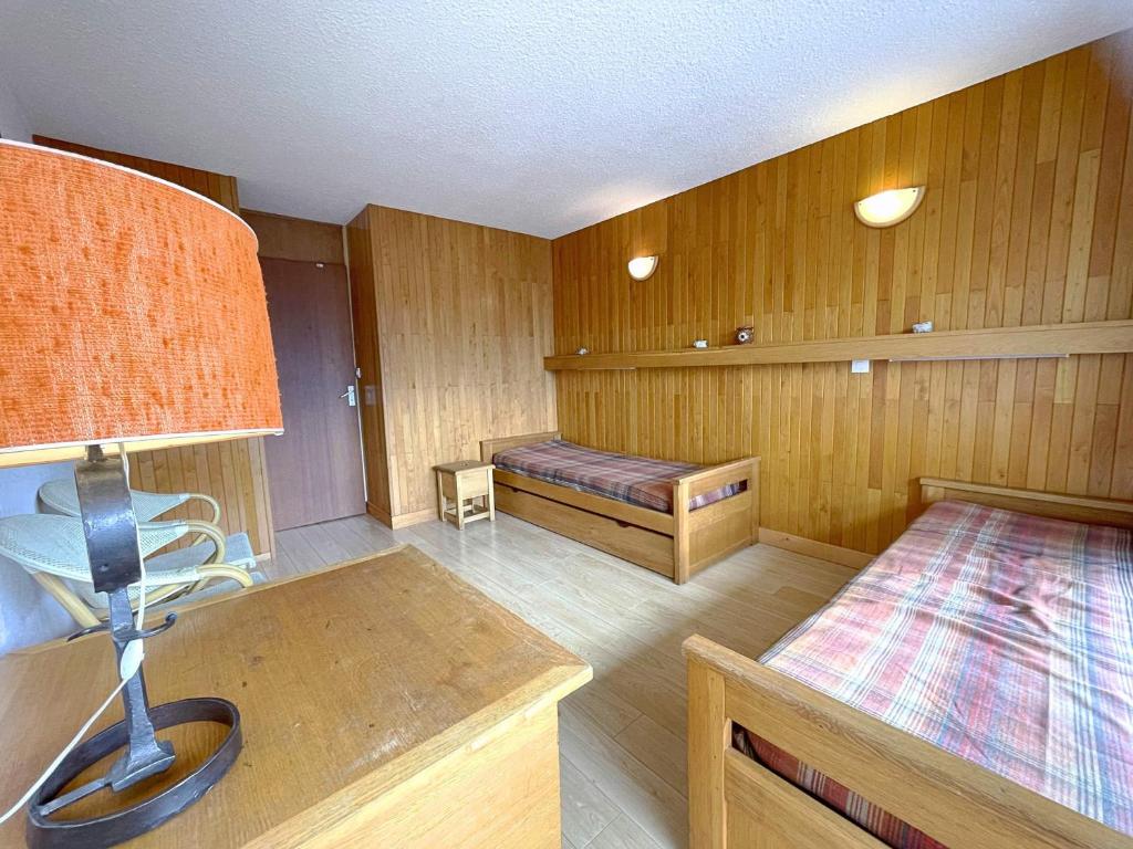 Appartement 6 pers aux Menuires - Quartier Brelin - Balcon sud, ski au pied, accès 3 Vallées - FR-1-452-207