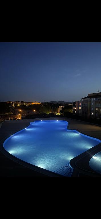Charmant appartement 2 à 5personnes avec piscine à Fréjus