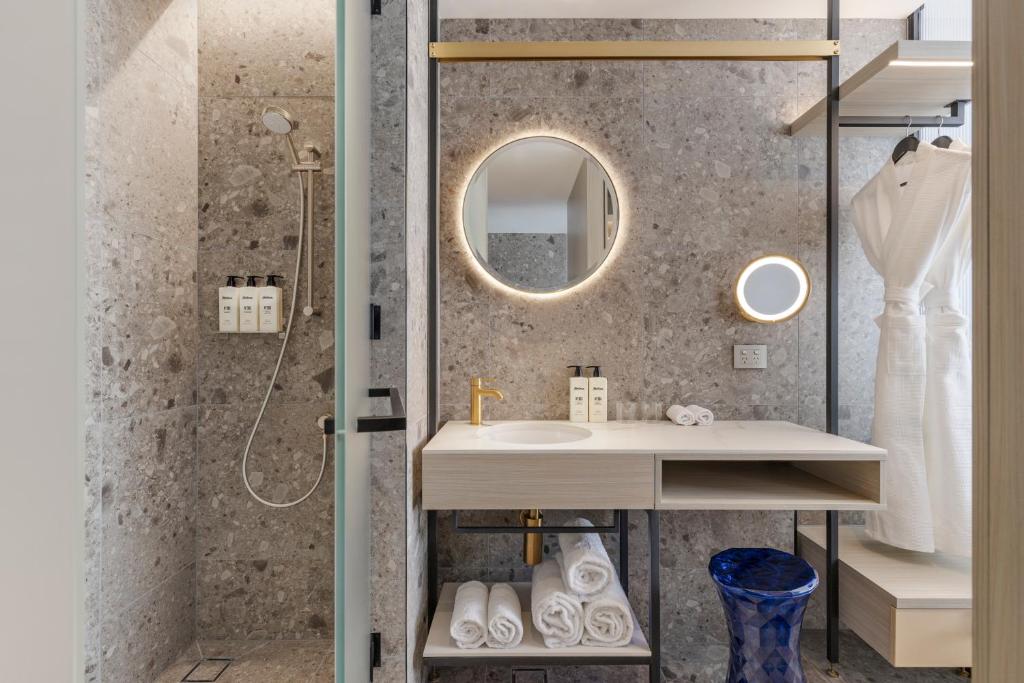 Hotel Indigo Melbourne Little Collins - Resim 15