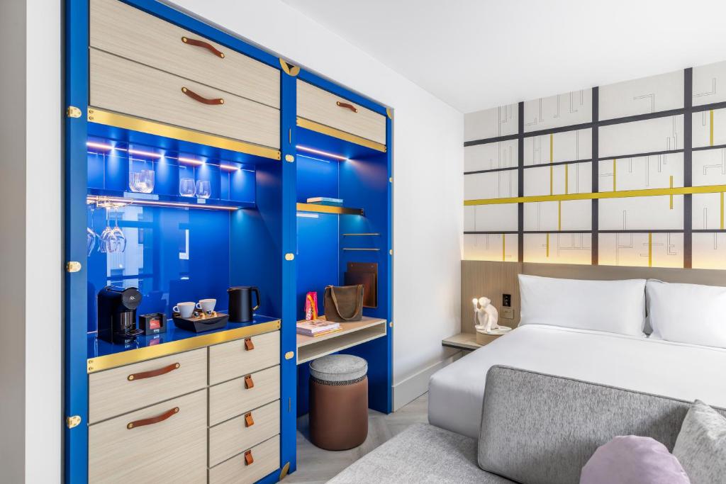 Hotel Indigo Melbourne Little Collins - Resim 12