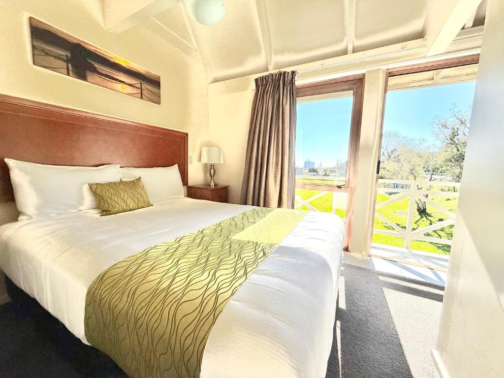 Admirals Motor Inn - Resim 6