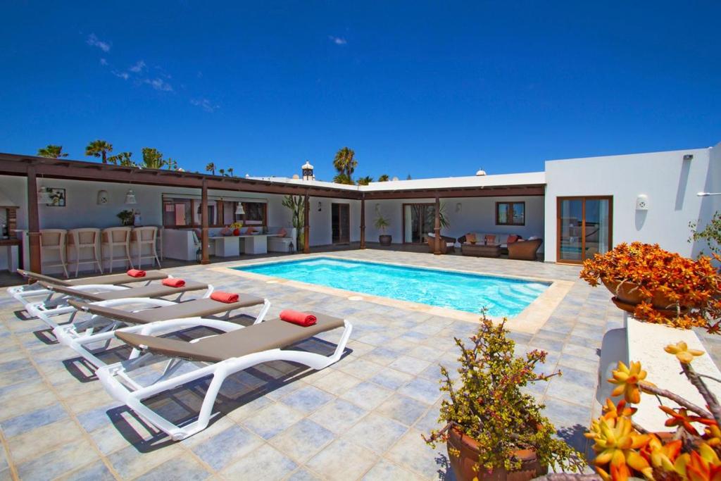 Casa Playa Blanca