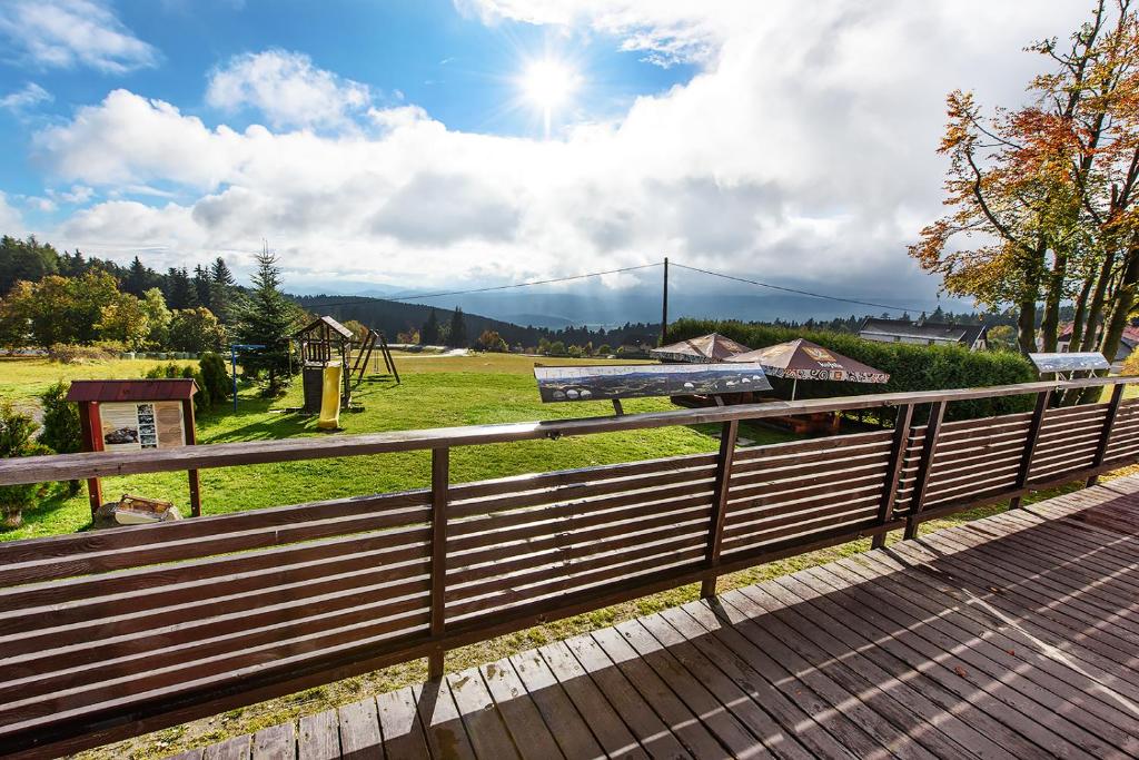 Zdjęcie z galerii obiektu Hotel Krasna Vyhlidka w mieście Stachy