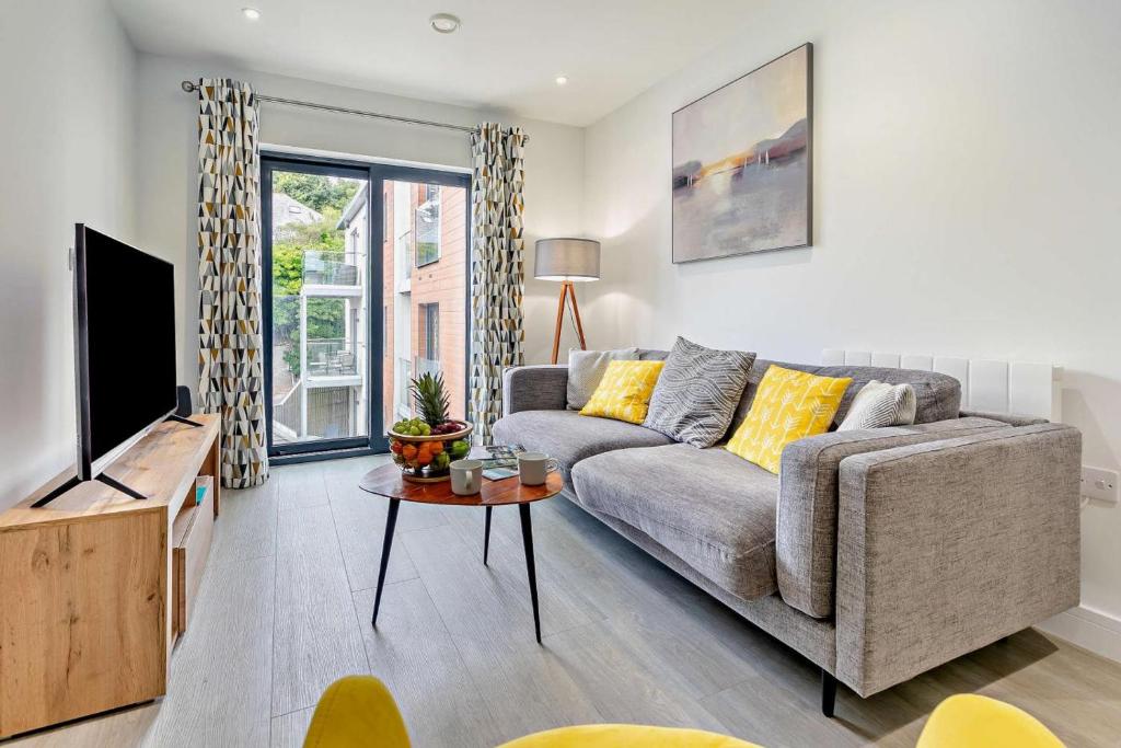 TV a/nebo společenská místnost v ubytování Shore Corner - R4