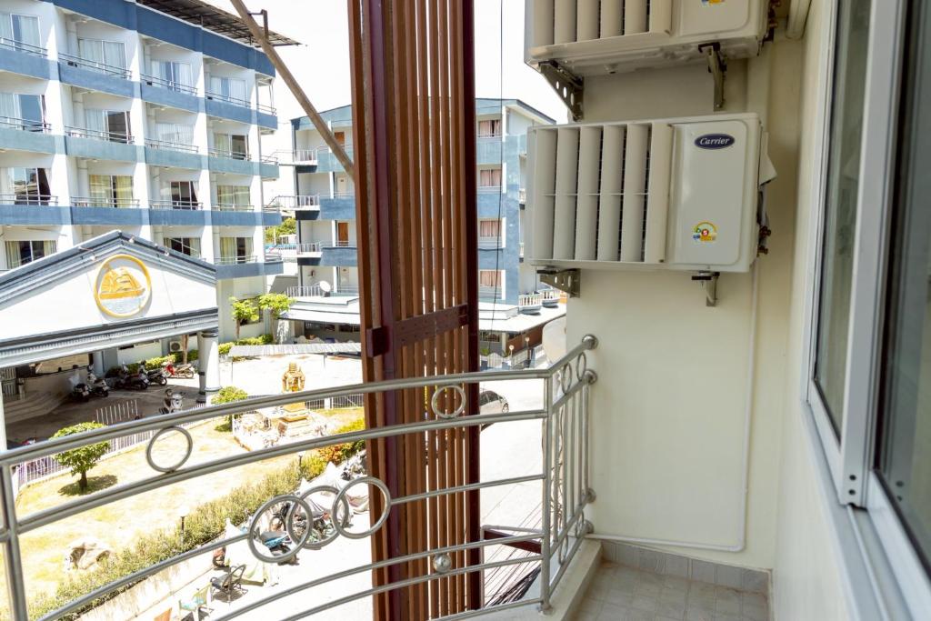 Sea Inn Pattaya - Resim 12