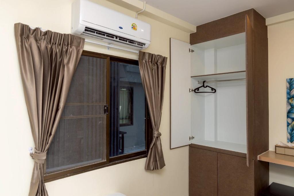 Sea Inn Pattaya - Resim 44