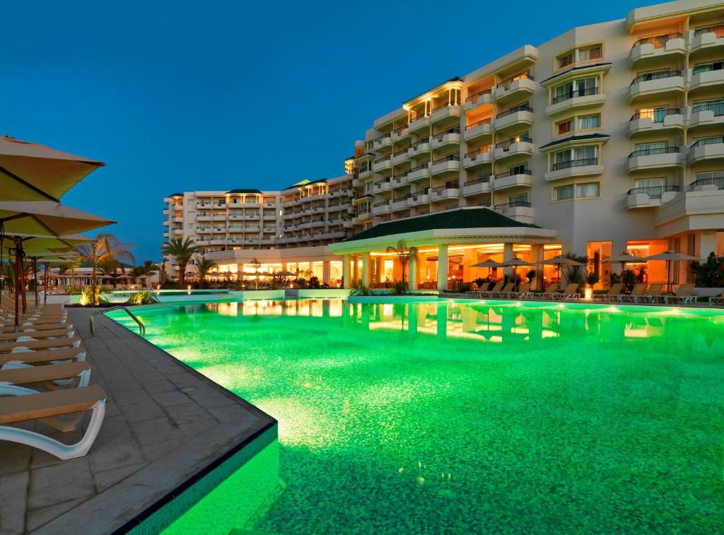Bazén v ubytování Iberostar Selection Royal El Mansour nebo v jeho okolí