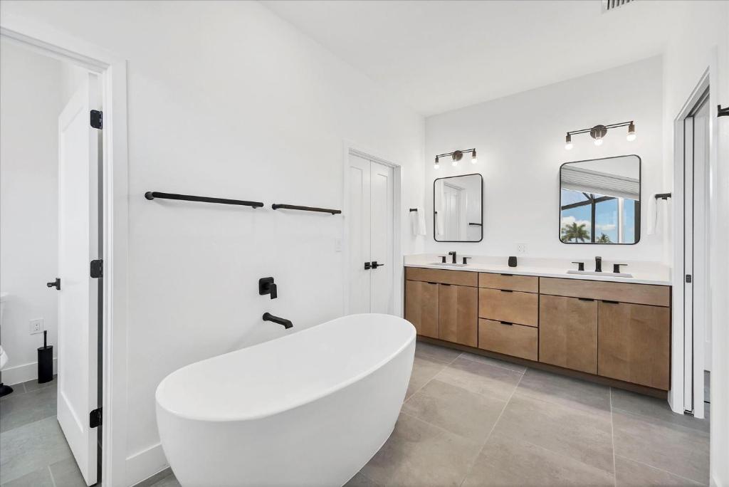 Ένα μπάνιο στο GRH14696 - Charlotte Harbor Area - 3 Bed 2 Baths Villa