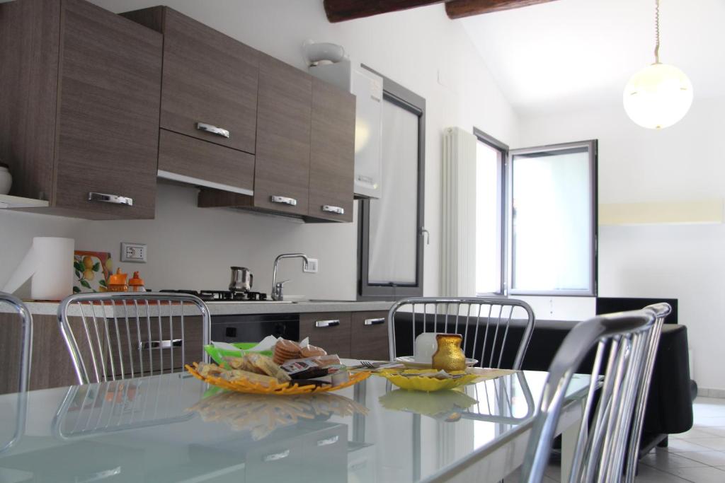 Kuchyň nebo kuchyňský kout v ubytování B&B Villa Ermanna
