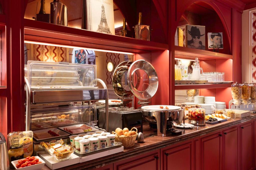 Au Manoir Saint Germain - Resim 30