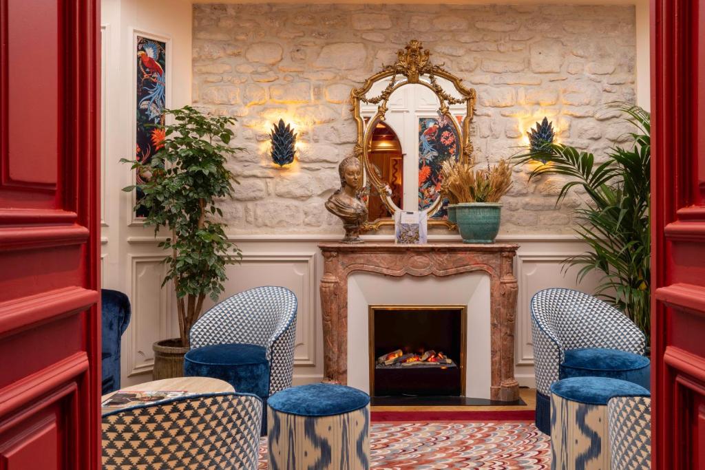 Au Manoir Saint Germain - Resim 13