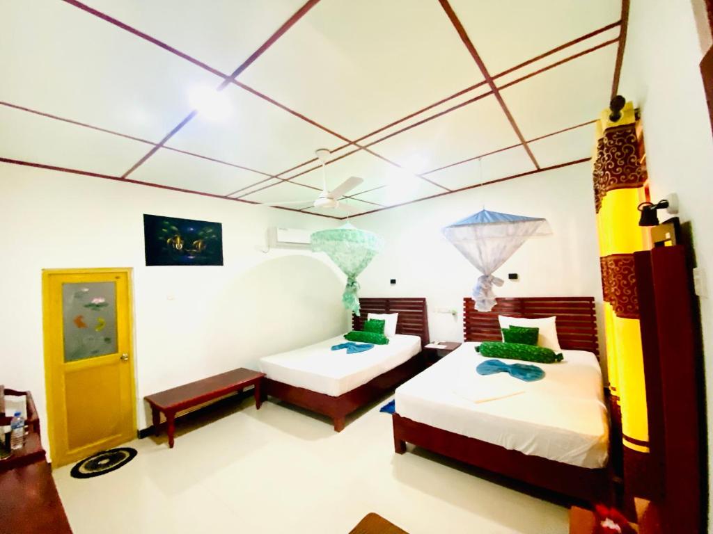 Panoramic Royal Villa - 10