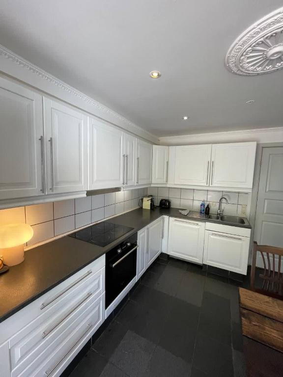 Gallery image of Fully furnished room with shared kitchen and bathroom 6 in Copenhagen