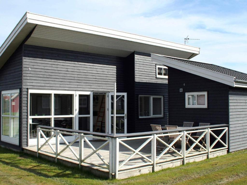 Gallery image of 6 person holiday home in Gudhjem-By Traum in Gudhjem