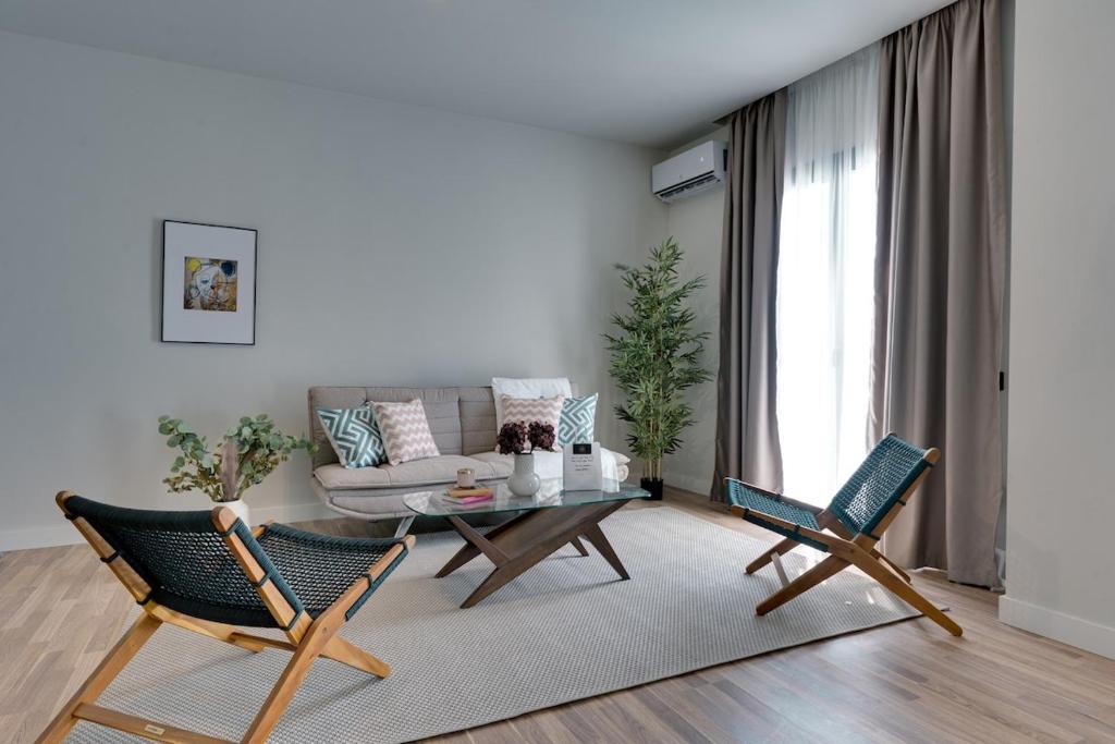 Skyline Spa Athens 410 - 2bd